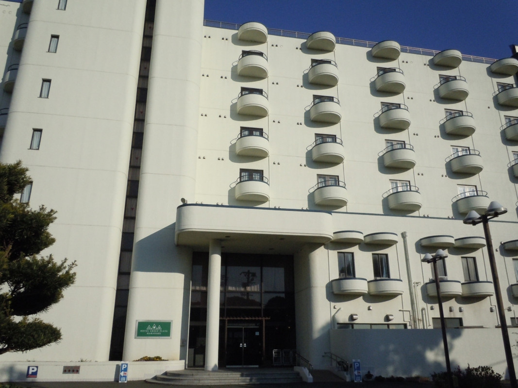 立地はいい　無料の駐車場あり