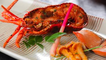  ■ Grilled spiny lobster ■ / 38