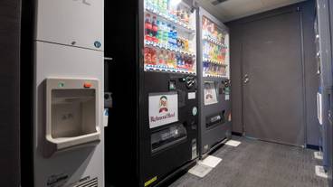 自動販売機 / 4