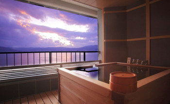 Spend time alone in a luxurious “room with an open-air bath” ♡3205387
