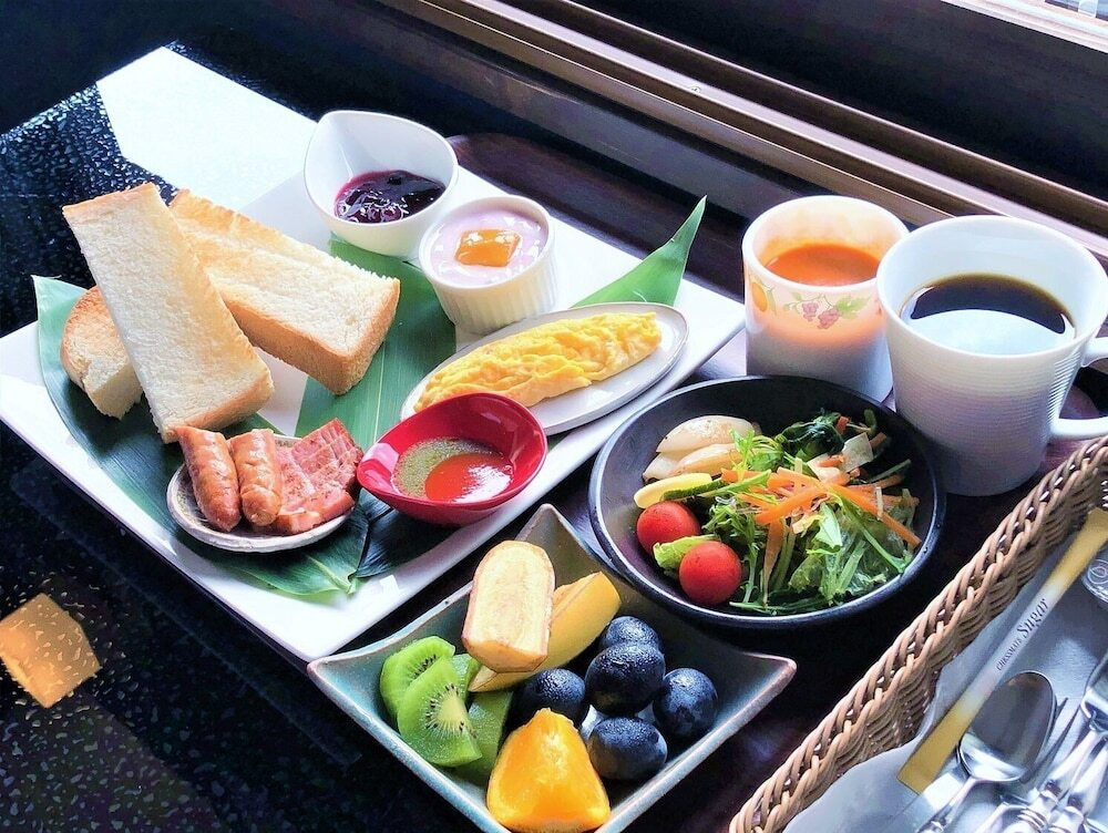 朝食