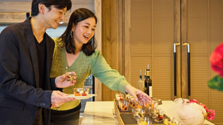 エグゼクティブフロア 禁煙 (ハースハーモニールーム ベッド2台) 専用朝食 (セミビュッフェ) & ラウンジアクセス付き
