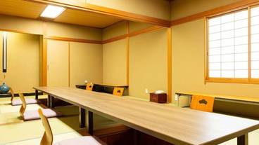 施設内の設備 / 25