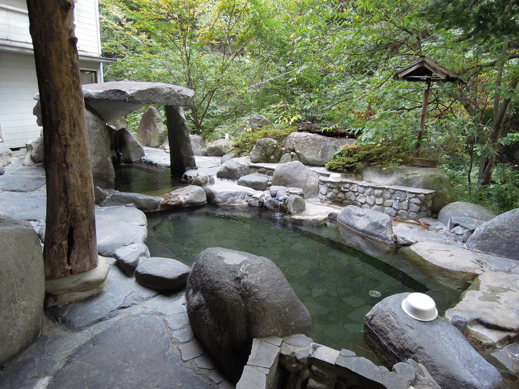 飲泉もOK！体の内と外から秘湯を満喫できる宿3348400