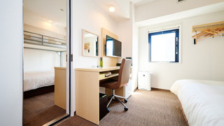 コネクティングルーム (ダブルベッド2台 + ロフトベッド2台) 禁煙