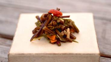 食事・飲み物 / 3