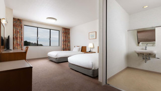 クラシック ルーム シングルベッド 2 台