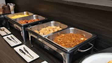 朝食ビュッフェ / 8