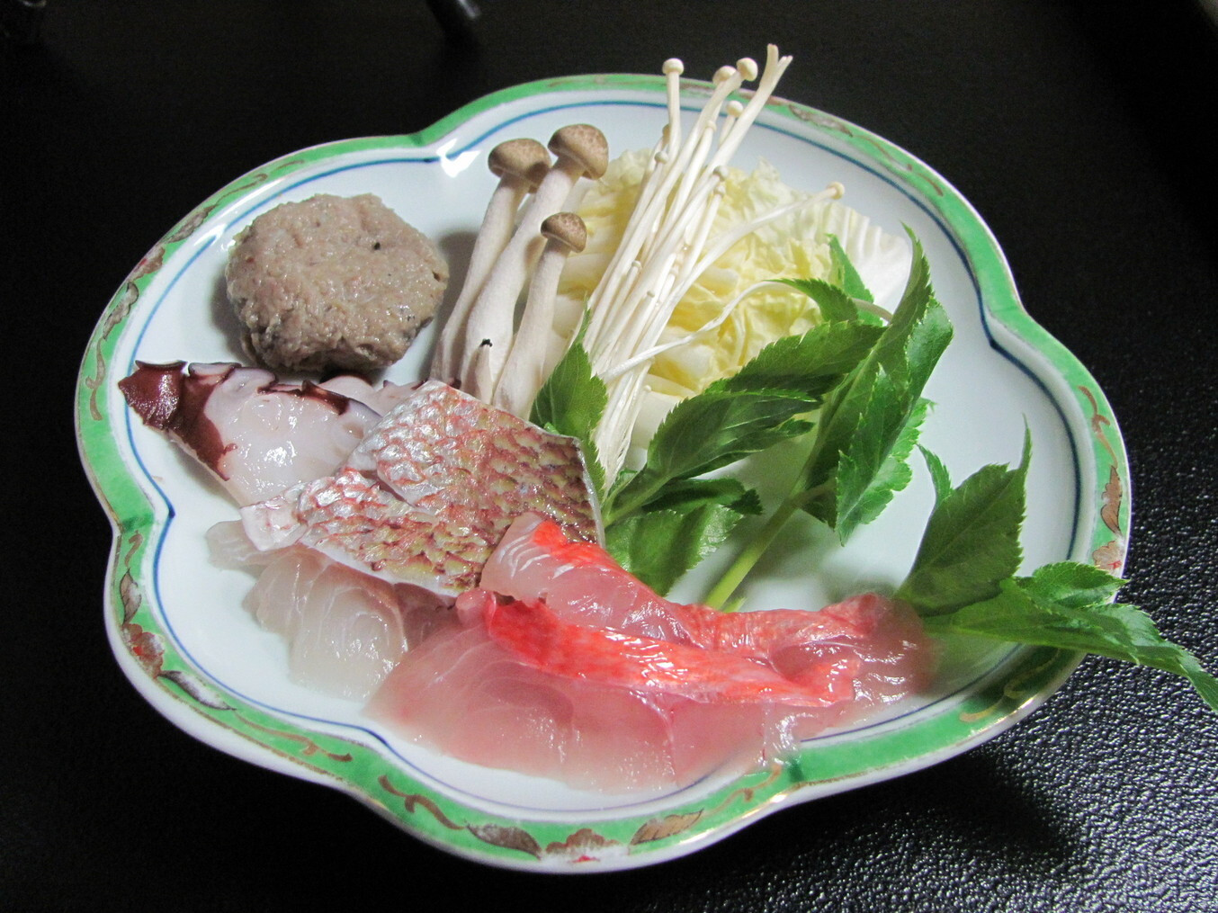 「ホテル赤門」 料理 10449932 鮮魚シャブシャブ