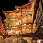 まるで「千と千尋の神隠し」の世界♡渋温泉「歴史の宿金具屋」で癒されよう【長野】