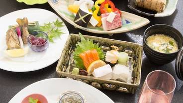 食事・飲み物 / 2