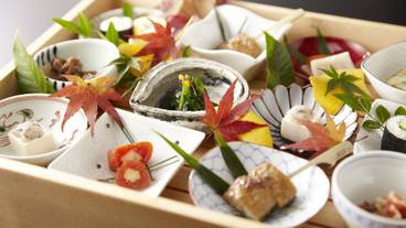 食事・飲み物 / 1