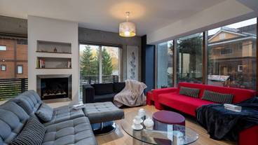 リビング エリア / 8