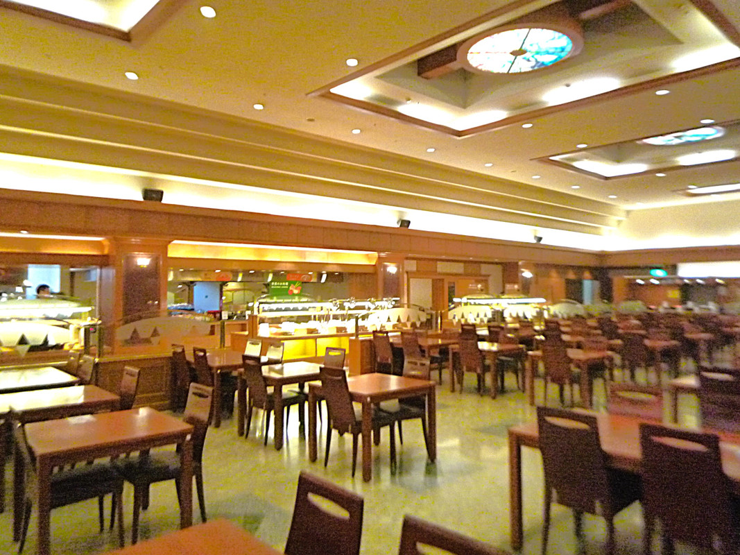 整然とした地味な雰囲気？