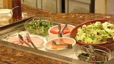 朝食ビュッフェ / 13