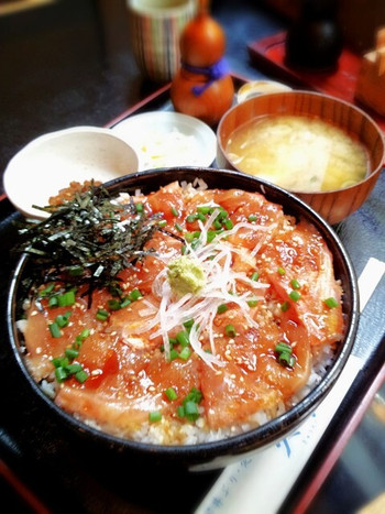 「久六」 料理 14624341 「きんめ鯛づけ丼」（ごはん大盛）2,100円