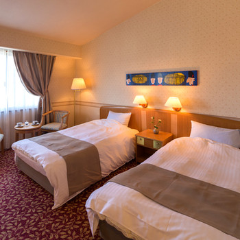 16.アンティークに囲まれ、ノスタルジックな時間を「洋風旅館ぴのん」4272626