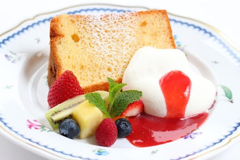 「ラ・カンツォーネ」 料理 83184988 シフォンケーキ ￥980