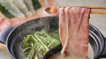 食事・飲み物 / 25