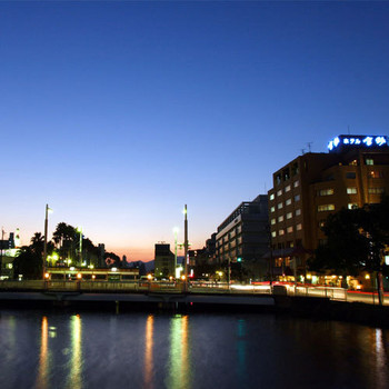 すべての1泊2食プランにカツオのたたきが付く3847818