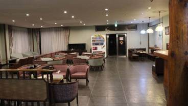 ロビーラウンジ / 4