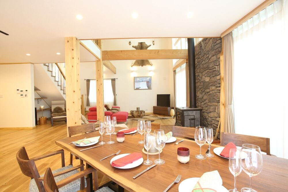 ダイニングルーム