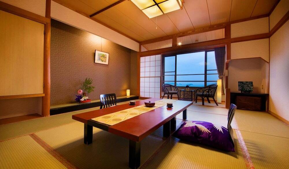 海側スタンダード和室12帖一例 / 5