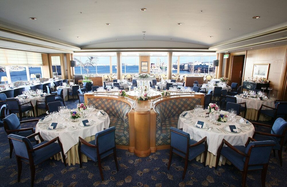 ル・ノルマンディの内観