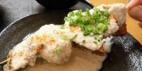 真っ白な酒粕ソースがかかった白おでんが人気！姫路「灘菊かっぱ亭」