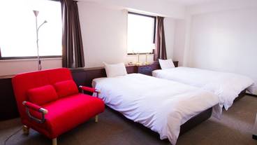 客室 / 13