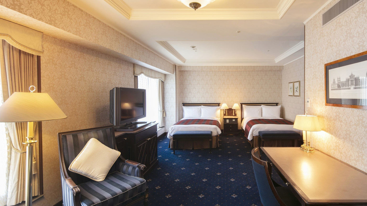 ルームサービスが充実。老舗ホテルで優雅なプロポーズを3417840