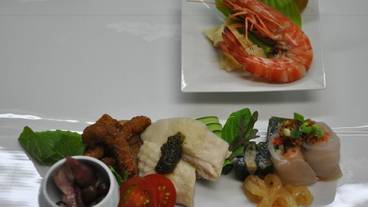 食事・飲み物 / 6