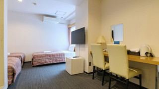 トリプルルーム