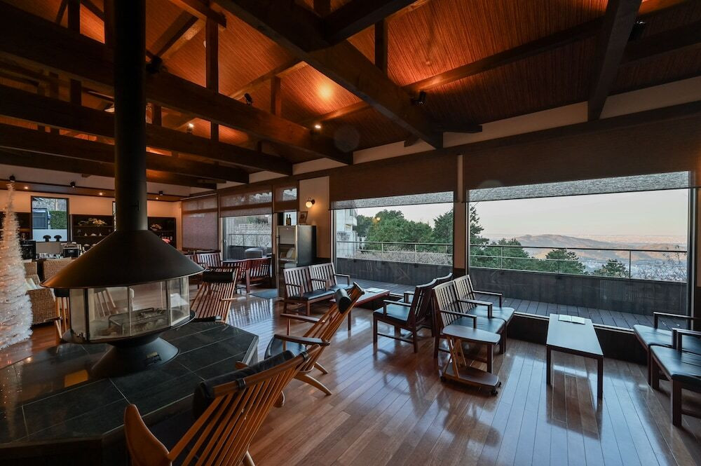 天の丸別邸　風の谷の庵（テンノマルベッテイ　カゼノタニノイオリ） / 2