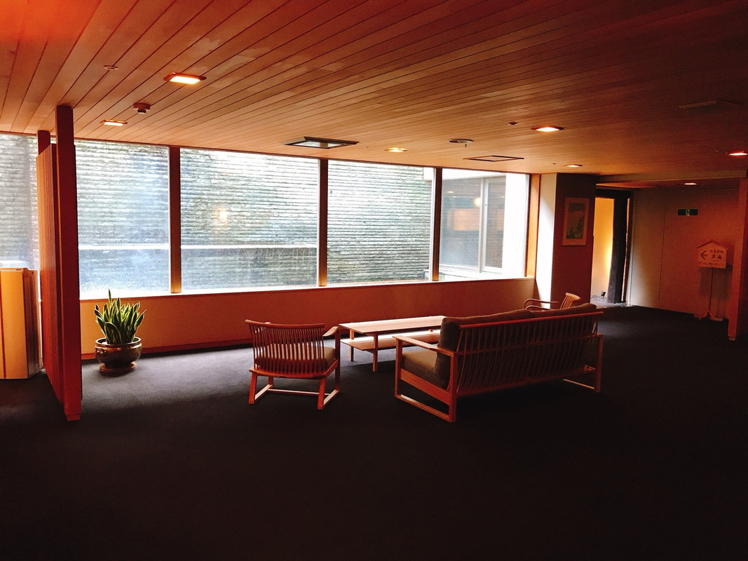 地下1階のロビー