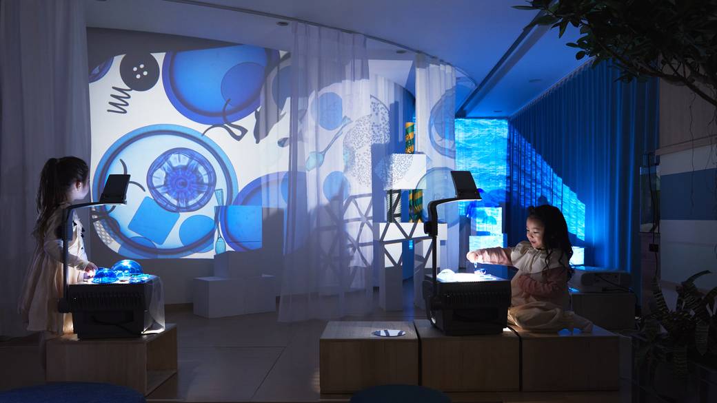 探索エリア　光と影の性質を知る / 4