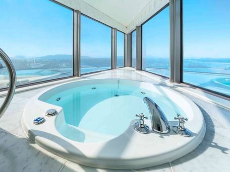 ヒルトン福岡 シーホーク / 1