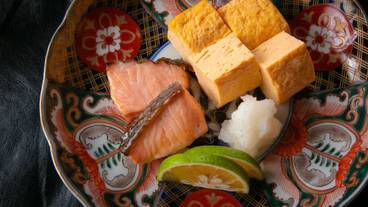 食事・飲み物 / 12