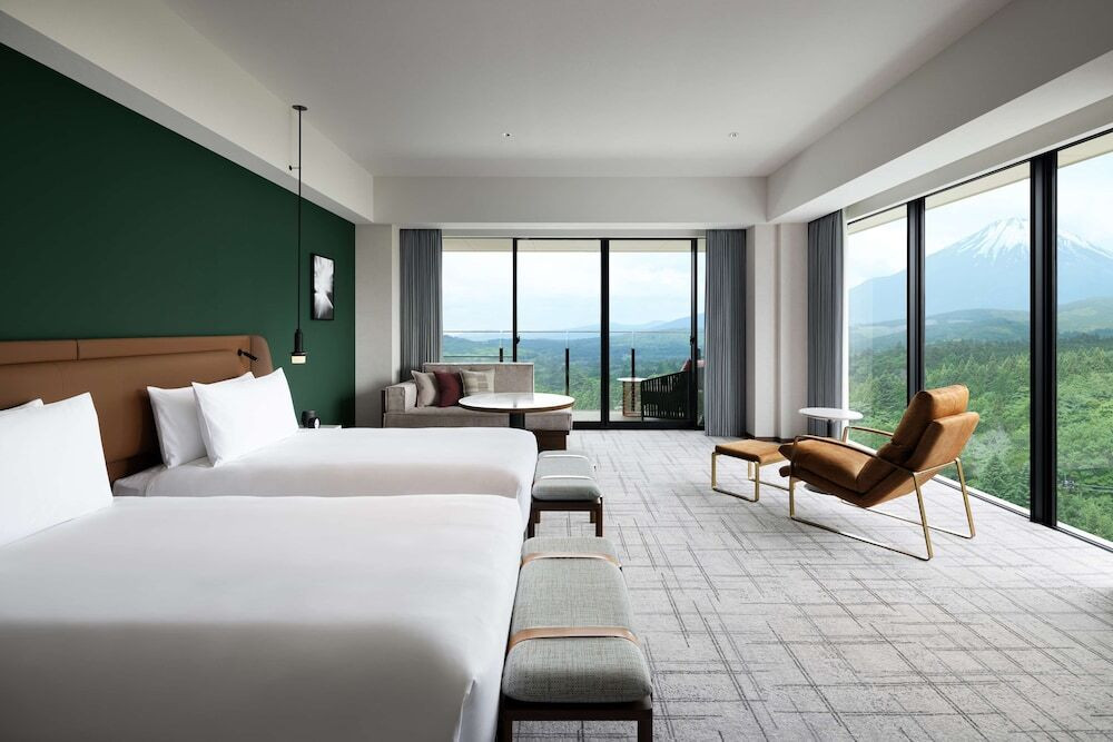 サーキットビュー デラックスコーナーキング