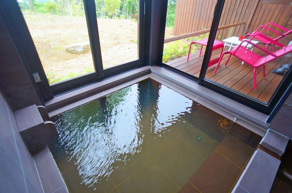 別邸ゆむた ゆずり葉 半露天風呂