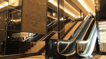 施設の入り口 / 9