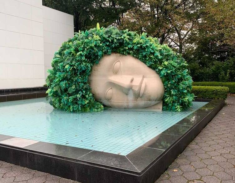 開放的にアート鑑賞
「彫刻の森美術館」 / 2