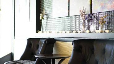 ロビー応接スペース / 13