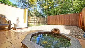 イギリスアンティークに囲まれる優雅なプチホテル4245756