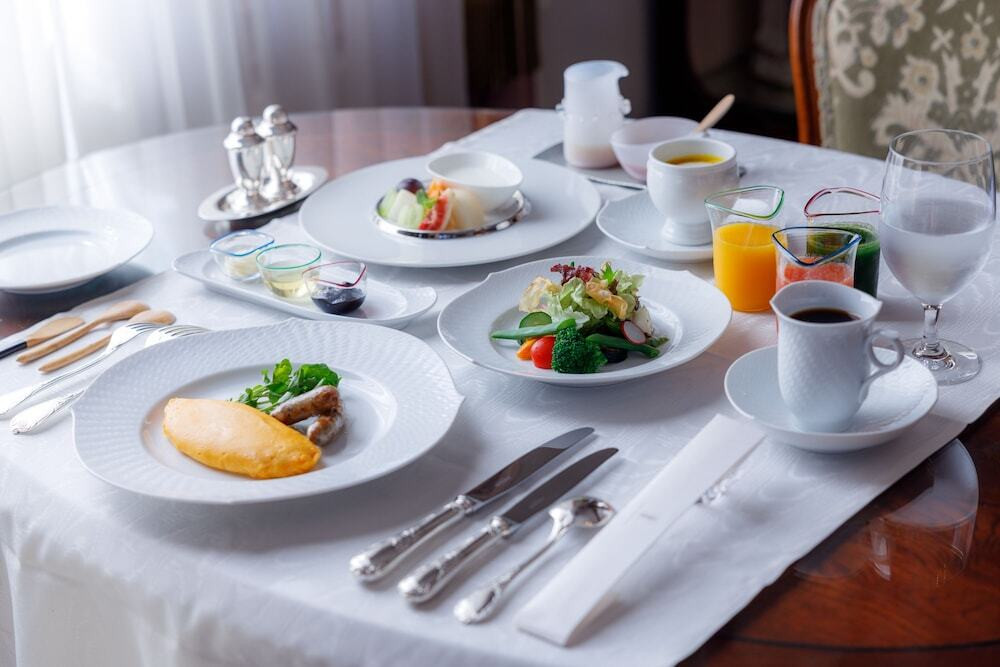 レストラン「ル シェーヌ」朝食