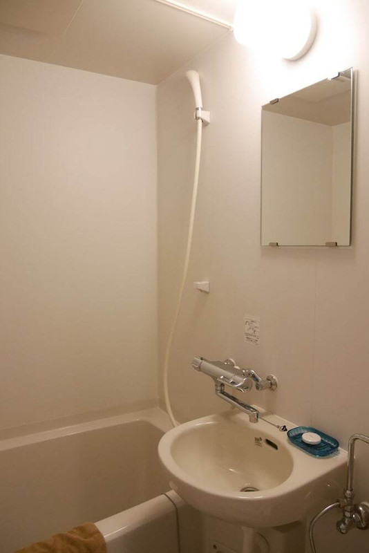 バスルームのシャワー