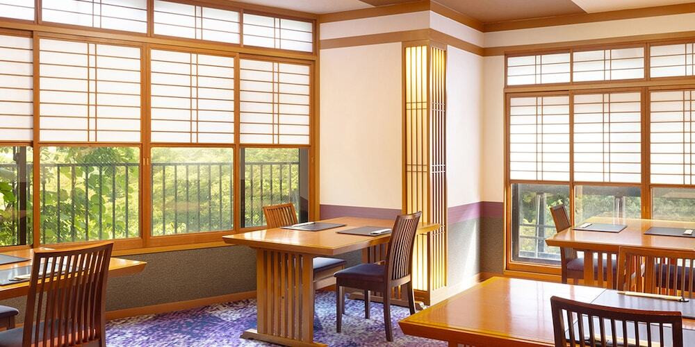 レストラン