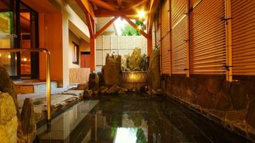 屋外スパ浴槽 / 1