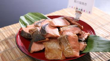 食事・飲み物 / 3