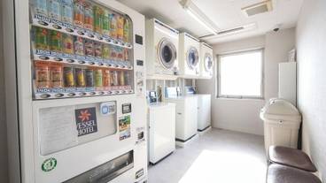 施設内の設備 / 12